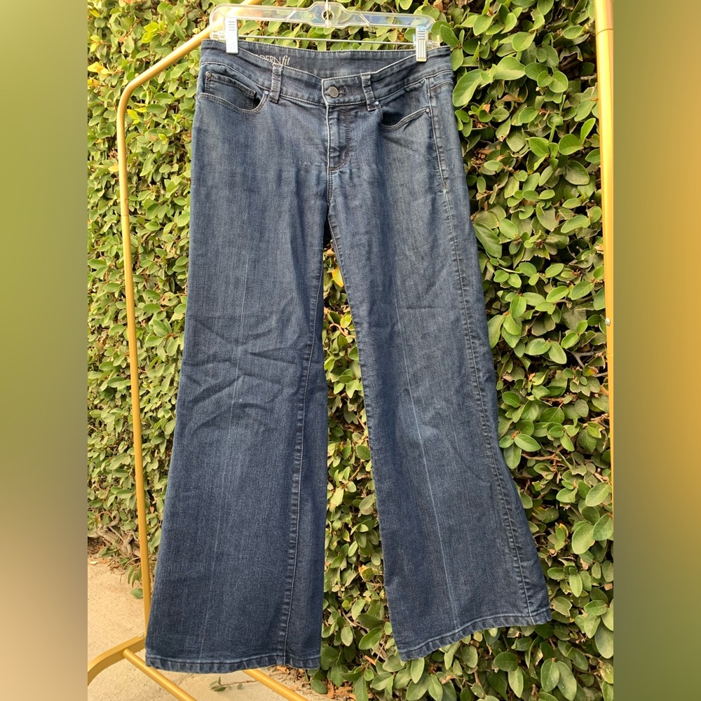 🌟 Ann Taylor Modern Fit Jeans 🌟